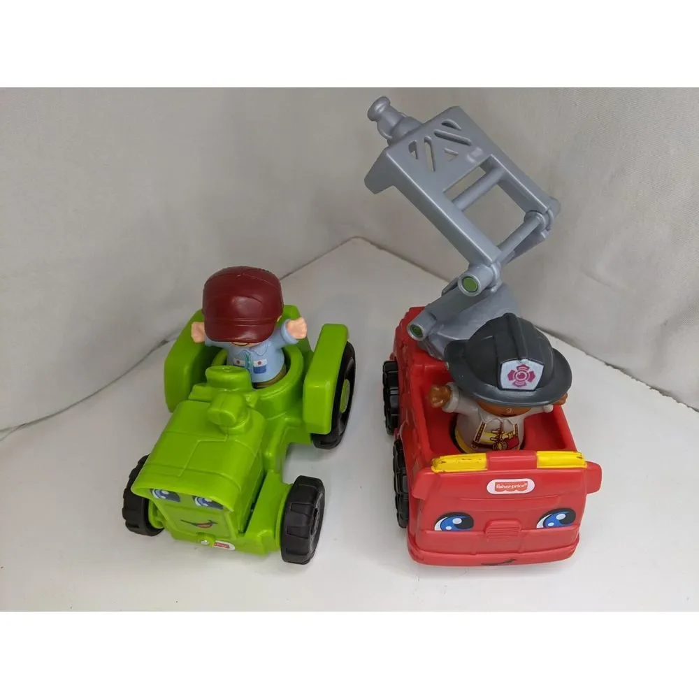 2‎ Fisher Price Little People Vehicles And People/ Firefighter And Farmer